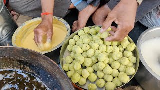 Famous Mini Vadapav of Rajkot  Rs 5 Vadapav  Indian Street Food [upl. by Arakat]