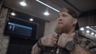 Im not real comfortable with collars  Brantley Gilbert [upl. by Kev]