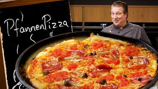 Pan Pizza  Pizza aus der Pfanne ohne Backofen ohne Hefe  Das schnelle Gericht [upl. by Westland169]