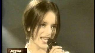 Alizée  Gourmandises Live 20011020  Prima Donna [upl. by Gabbie932]