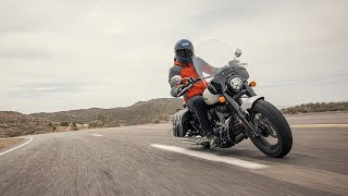 2022 Indian Motorcycle Super Chief Review  MC Commute [upl. by Anaeel]