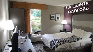 Hotel Room Tour La Quinta Inn Radford VA ADA room [upl. by Yraillih]