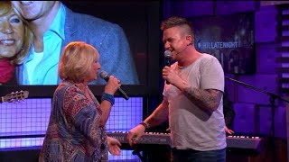 Willeke Alberti amp Johnny de Mol  De Glimlach Van  RTL LATE NIGHT [upl. by Sinnoda]