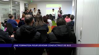 Yvelines  Une formation pour devenir conductrice de bus [upl. by Rosmunda14]