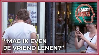 Zou jij zoenen met een wildvreemde  Mensenkennis [upl. by Ax]