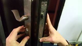 How to Change Door Lock Less Than 5 Minutes [upl. by Siblee]