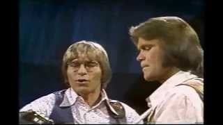 Glen Campbell amp John Denver  DONT IT MAKE YOU WANT TO GO HOME [upl. by Tcideneb]