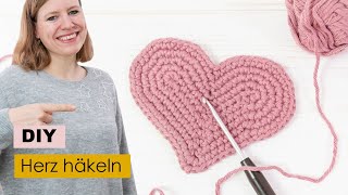 Herz häkeln  DIY Geschenk zum Valentinstag [upl. by Bullis]