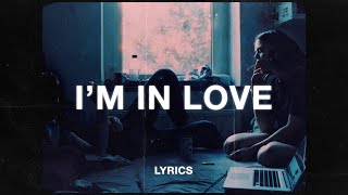 Snøw amp Laeland  im in love but Lyrics [upl. by Nosilla]