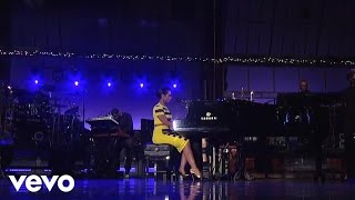 Alicia Keys amp Jay Z  Empire state of mind LIVE with lyrics 2009 [upl. by Aicenat]