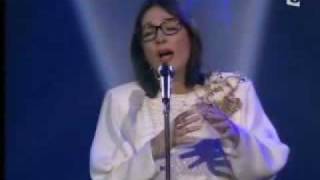 Nana Mouskouri  Ave María  Live [upl. by Clellan]