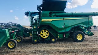 John Deere X9 1100 Combine In England [upl. by Elyak]