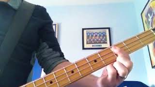 I Predict A Riot Kaiser Chiefs Bass Cover Lesson [upl. by Craggy154]