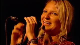 Zero 7  Somersault Featuring Sia  Glastonbury 2004 [upl. by Erlinna]