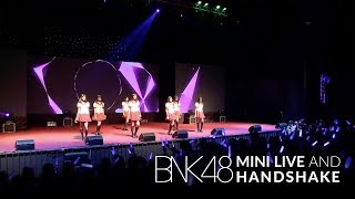 「Skirt Hirari –พลิ้ว–」from BNK48 Mini Live and Handshake  BNK48 [upl. by Eniamerej828]